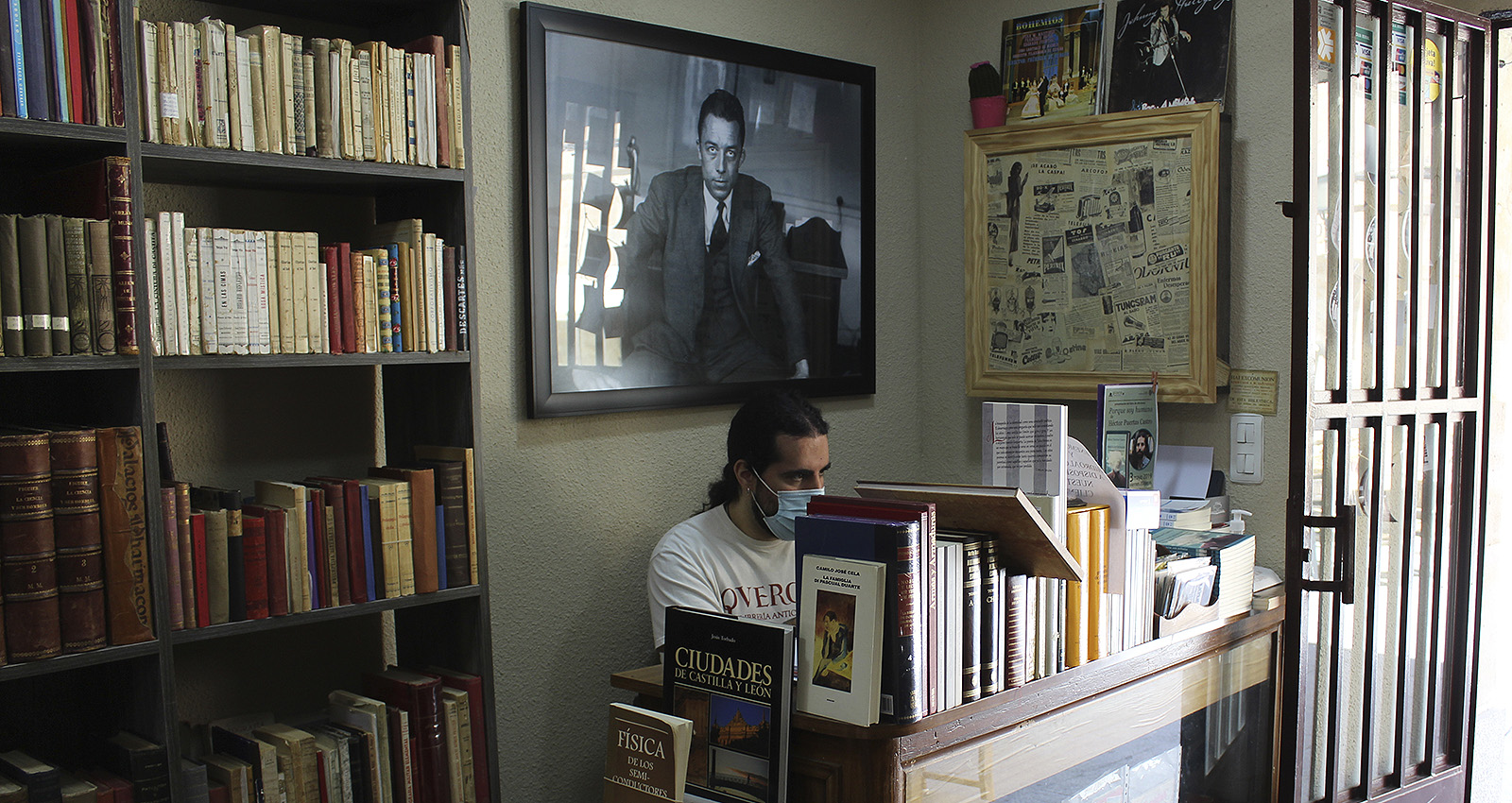 Librería Quercus